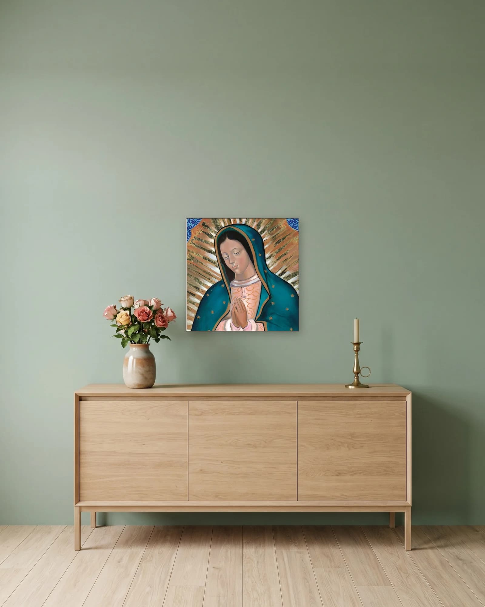 Cuadro en Canvas Virgen de Guadalupe de 40 × 40 cm sobre un aparador
